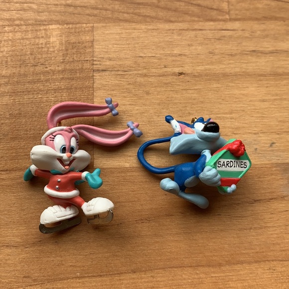 2 Hallmark Tiny Toon Adventures Miniature Ornaments - Picture 7 of 8